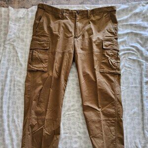 Land's End KnocComfort Fit Waist (Stretch) Traditional Fit Cargo Pant Size 46x32